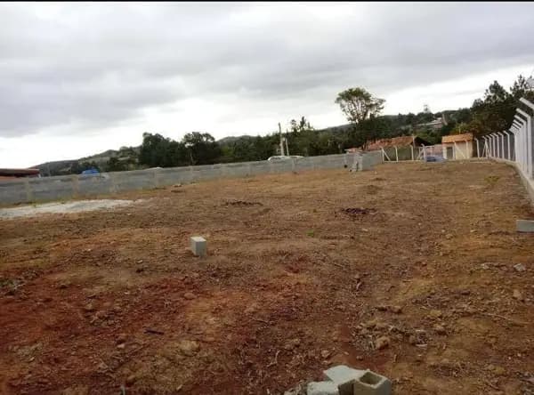 Terreno à venda no bairro Centro em Mairinque/SP