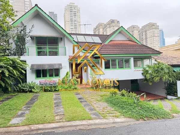 Casa Praticamente Térrea no Alphaville Residencial 3 com 4 Dormitórios e 343 m²
