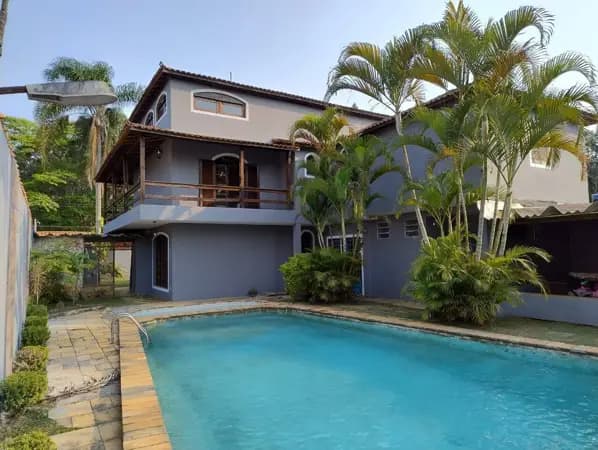 Casa à venda no bairro Colibris em Embu-Guaçu/SP