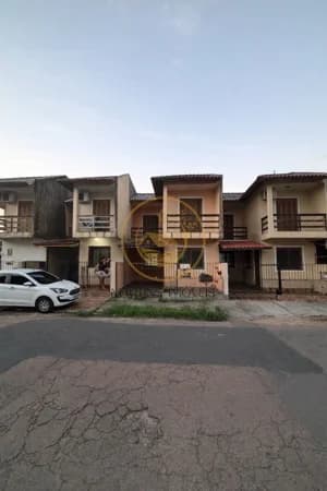 Sobrado à venda no bairro Parque Espírito Santo em Cachoeirinha/RS