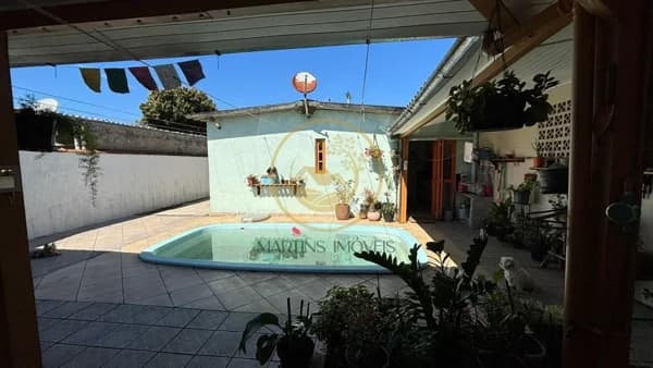Casa à venda no bairro Parque Granja Esperança em Cachoeirinha/RS