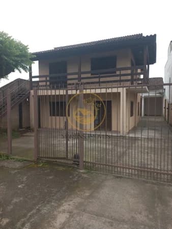 Sobrado à venda no bairro Centro em Gravataí/RS
