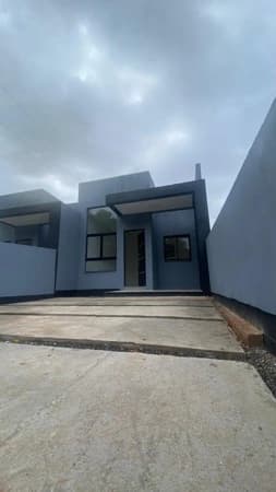 Casa à venda no bairro Parque Ipiranga em Gravataí/RS