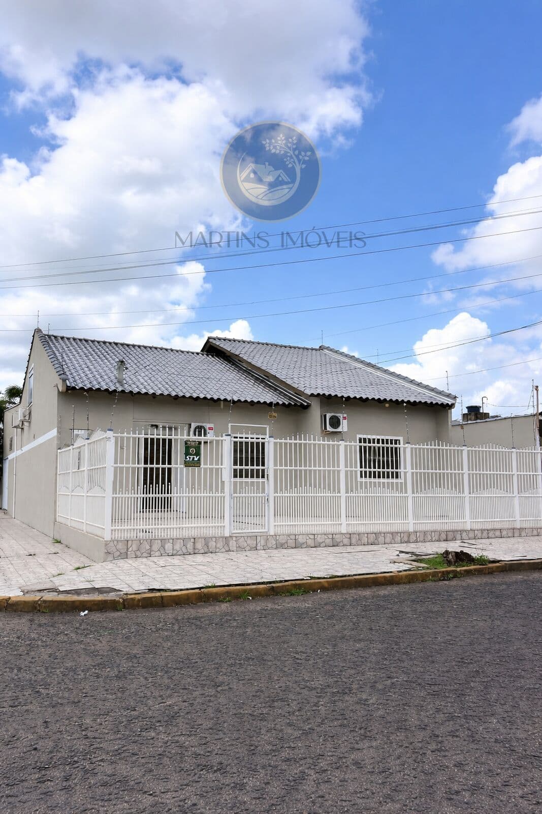 Casa em Cachoeirinha - Parque Granja Esperança