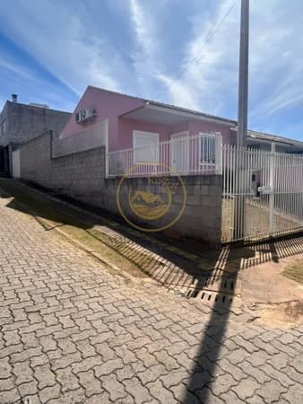 Casa à venda no bairro Chácara das Rosas em Cachoeirinha/RS