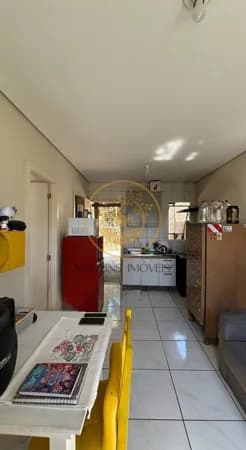 Casa à venda no bairro Chácara das Rosas em Cachoeirinha/RS