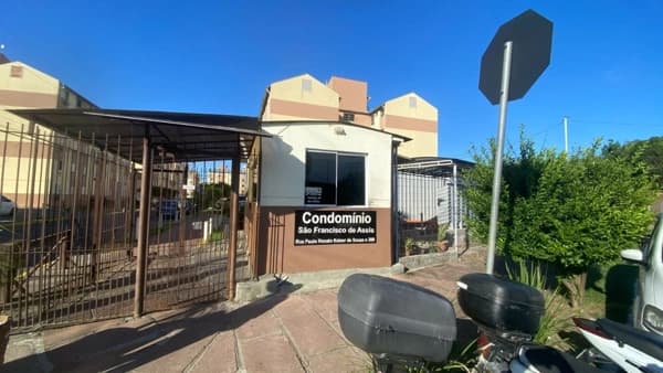 Apartamento à venda no bairro Rubem Berta em Porto Alegre/RS