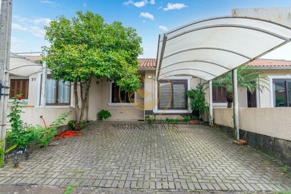 Casa à venda no bairro Distrito Industrial em Cachoeirinha/RS