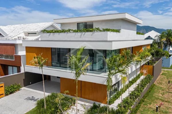 Casa de Condomínio em Rio de Janeiro - Barra da Tijuca