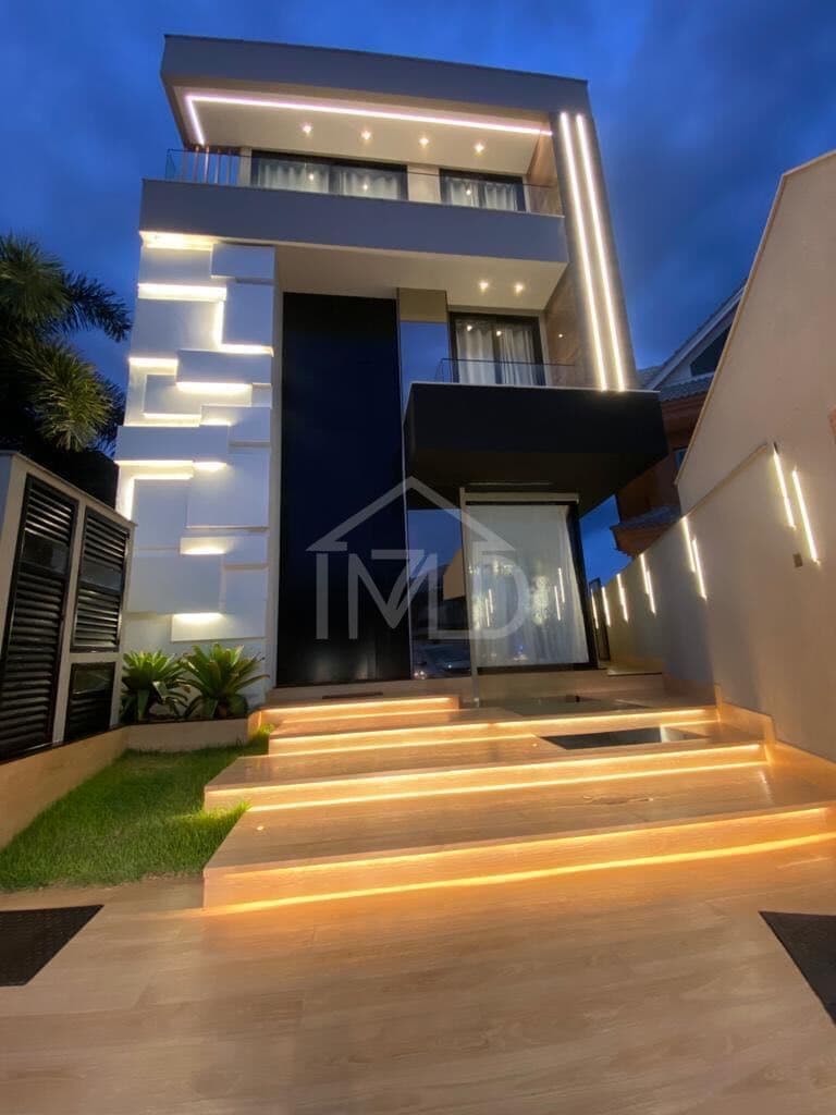Casa de Condomínio em Rio de Janeiro - Recreio dos Bandeirantes