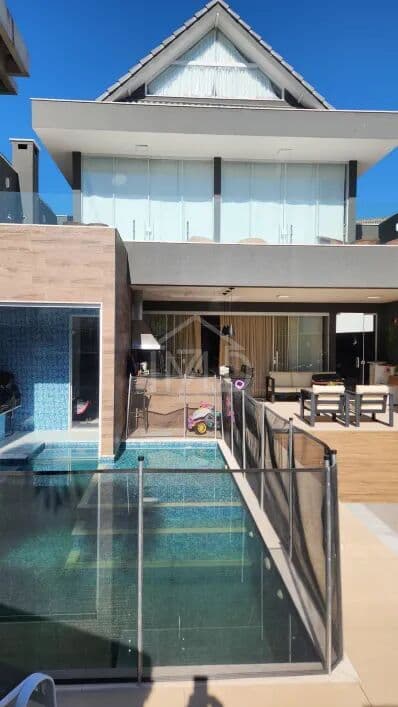 Casa de Condomínio em Rio de Janeiro - Recreio dos Bandeirantes