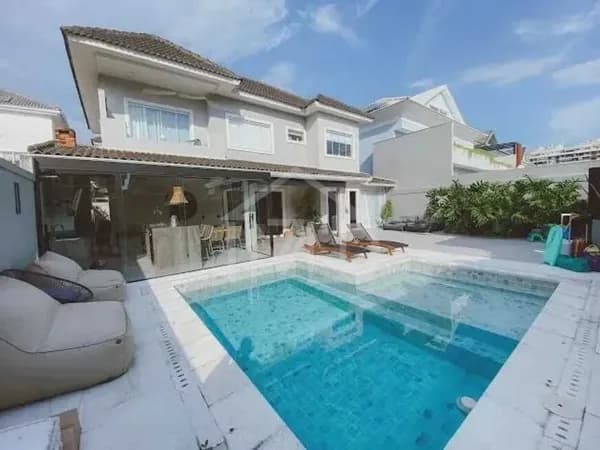 Casa de Condomínio em Rio de Janeiro - Recreio dos Bandeirantes