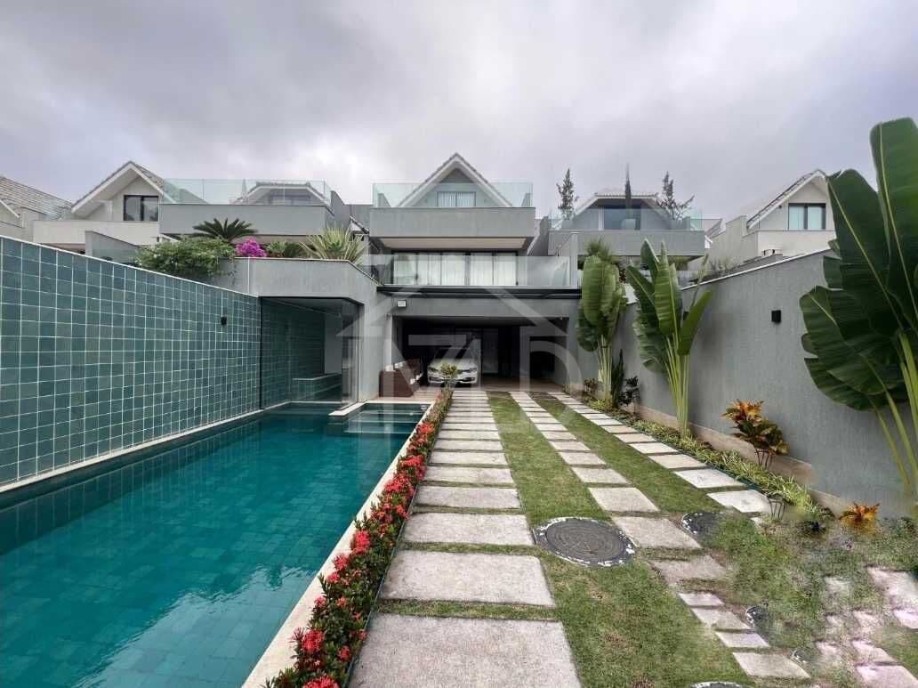 Casa em Condomínio em Barra da Tijuca, Rio de Janeiro/RJ