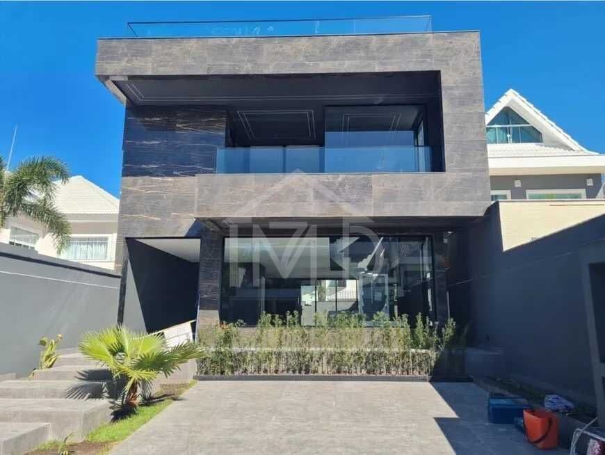 Casa de Condomínio em Rio de Janeiro - Recreio dos Bandeirantes