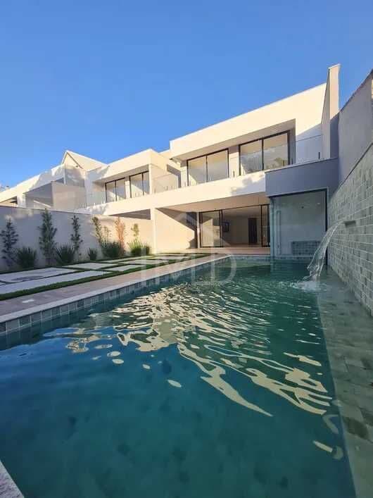 Casa em Condomínio em Barra da Tijuca, Rio de Janeiro/RJ