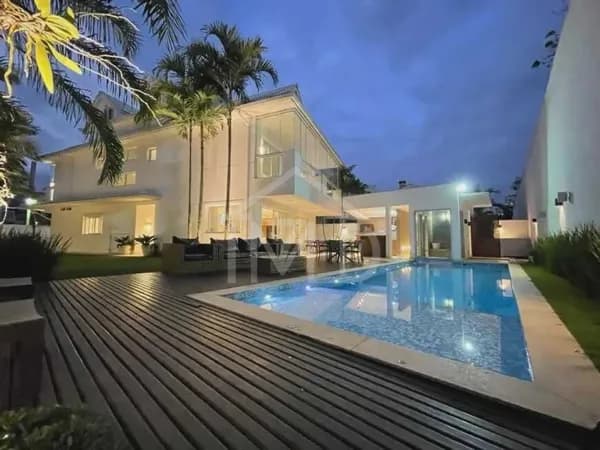Casa em Condomínio em Barra da Tijuca, Rio de Janeiro/RJ