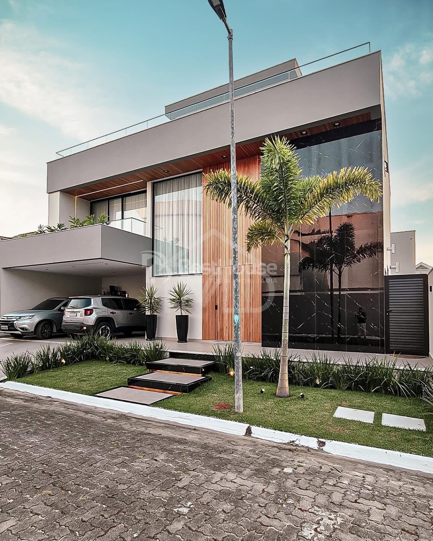 Casa de Condomínio em Rio de Janeiro - Recreio dos Bandeirantes