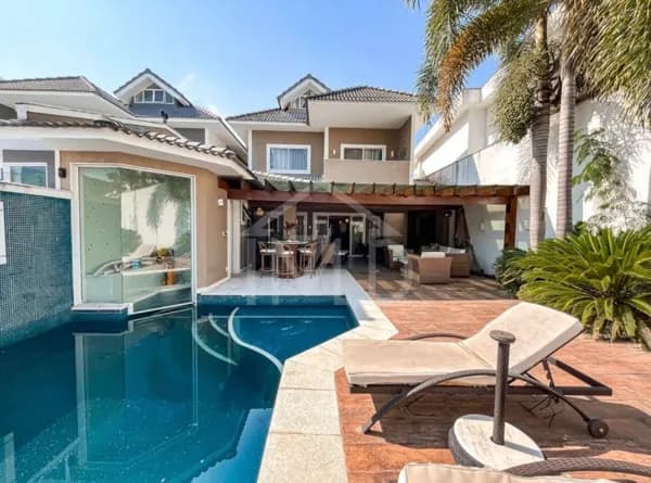 Casa em Condomínio em Barra da Tijuca, Rio de Janeiro/RJ