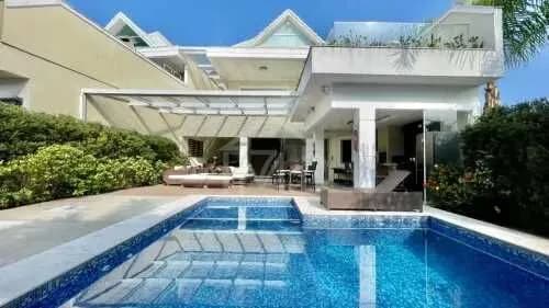 Casa de Condomínio em Rio de Janeiro - Barra da Tijuca