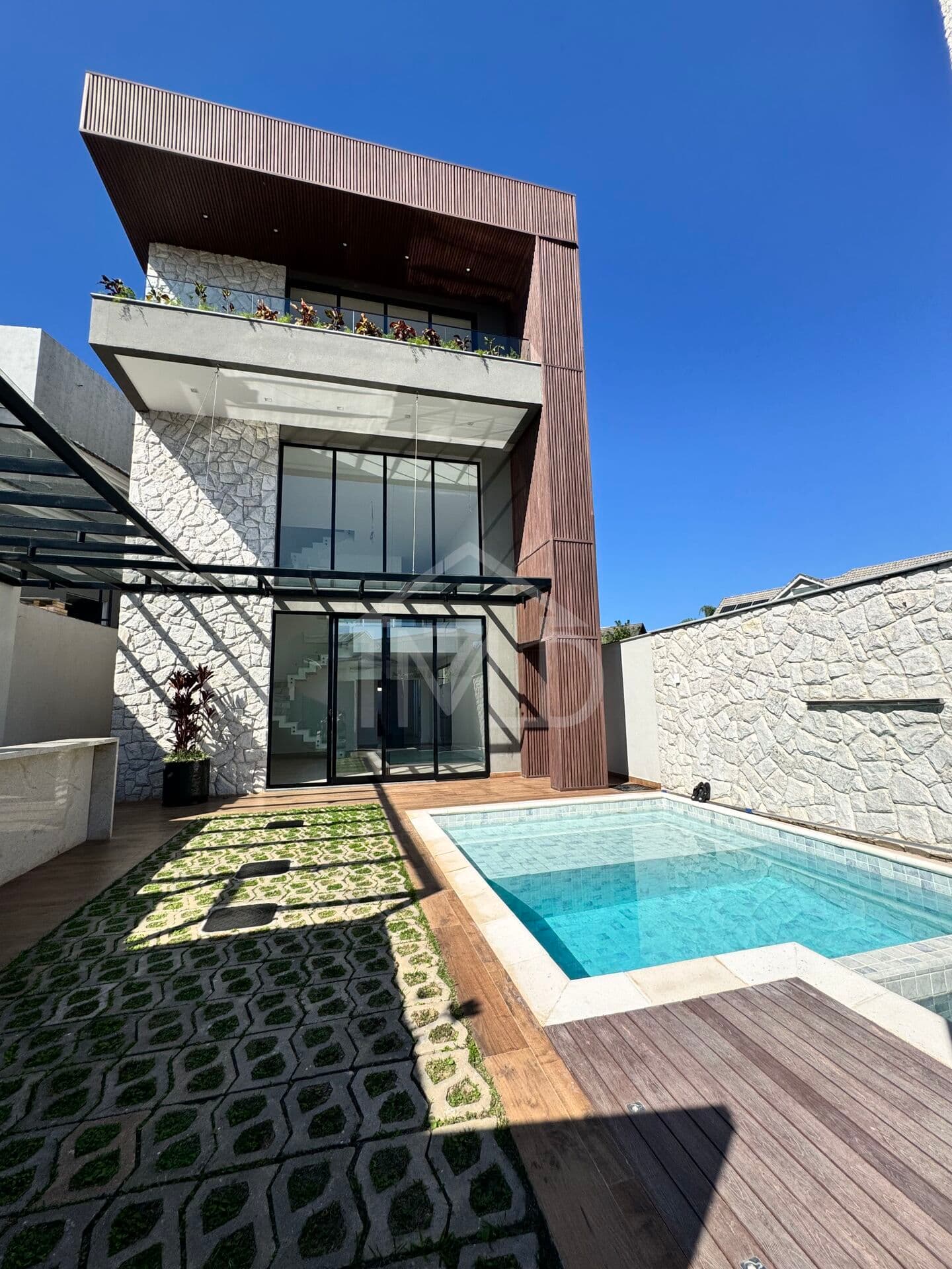 Casa de Condomínio em Rio de Janeiro - Recreio dos Bandeirantes