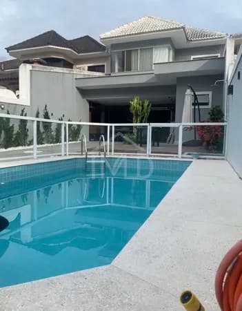 Casa de Condomínio em Rio de Janeiro - Recreio dos Bandeirantes
