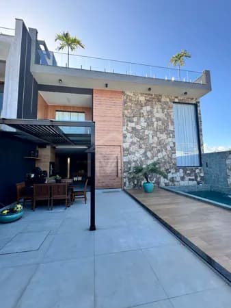 Casa de Condomínio em Rio de Janeiro - Barra da Tijuca
