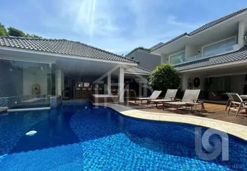 Casa de Condomínio em Rio de Janeiro - Barra da Tijuca