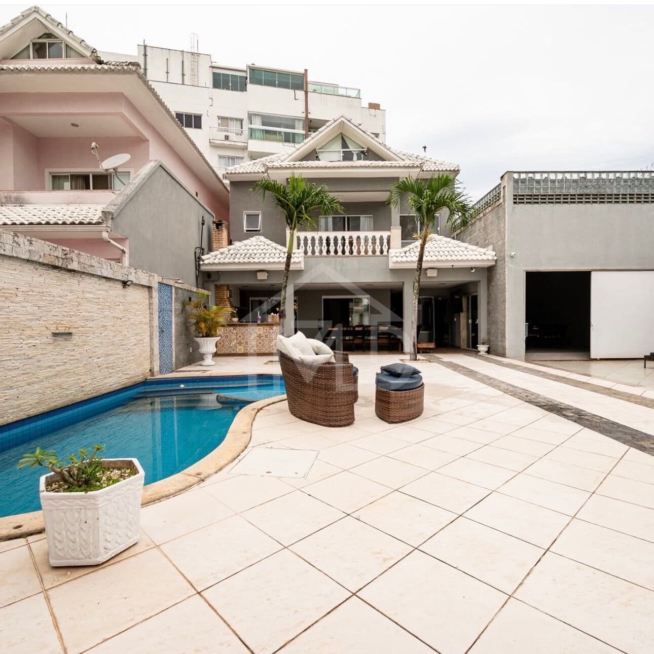 Casa de Condomínio em Rio de Janeiro - Recreio dos Bandeirantes