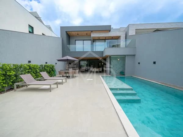 Casa de Condomínio em Rio de Janeiro - Barra da Tijuca