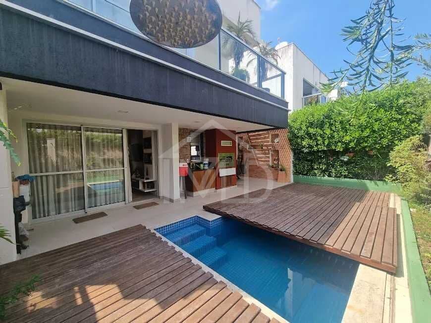 Casa de Condomínio em Rio de Janeiro - Recreio dos Bandeirantes
