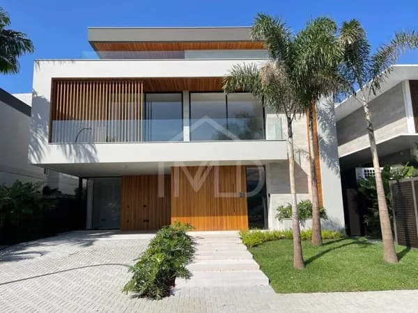 Casa de Condomínio em Rio de Janeiro - Barra da Tijuca