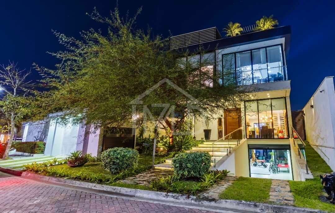 Casa de Condomínio em Rio de Janeiro - Recreio dos Bandeirantes