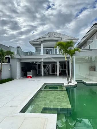 Casa de Condomínio em Rio de Janeiro - Barra da Tijuca
