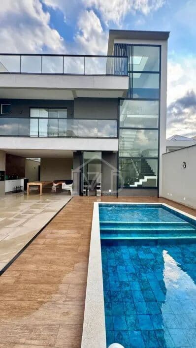 Casa de Condomínio em Rio de Janeiro - Barra da Tijuca