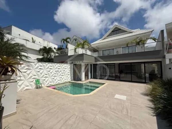 Casa de Condomínio em Rio de Janeiro - Recreio dos Bandeirantes