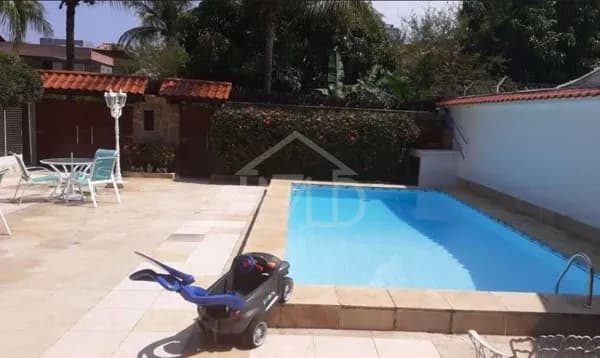 Casa de Condomínio em Rio de Janeiro - Barra da Tijuca