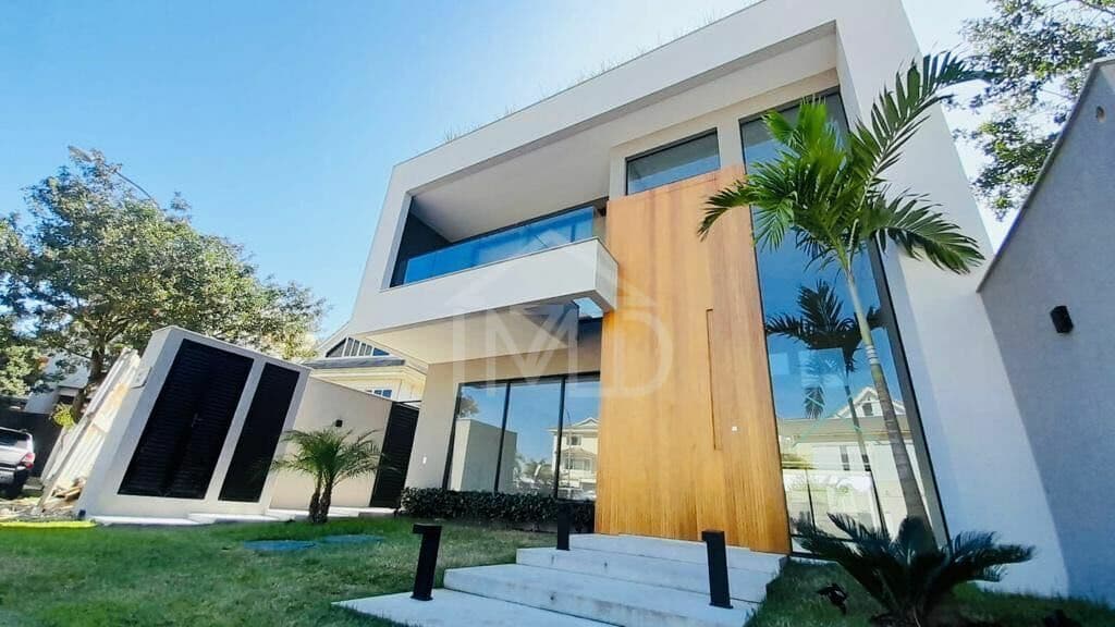 Casa de Condomínio em Rio de Janeiro - Recreio dos Bandeirantes