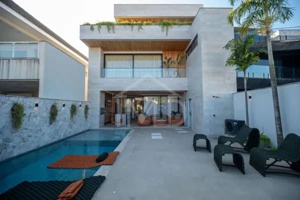 Casa em Rio de Janeiro - Recreio dos Bandeirantes