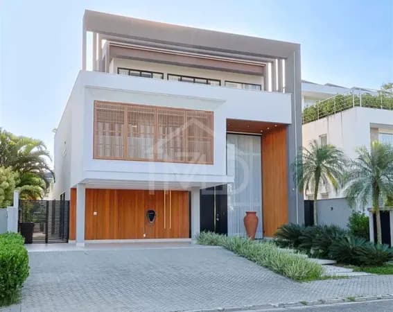 Casa de Condomínio em Rio de Janeiro - Barra da Tijuca