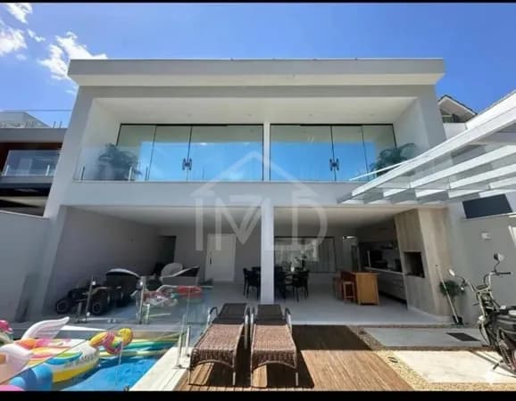 Casa de Condomínio em Rio de Janeiro - Recreio dos Bandeirantes