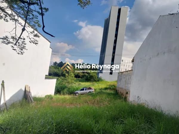 Lote com Excelente Topografia Próximo ao UNIPTAN: Oportunidade para Morar ou Investir!