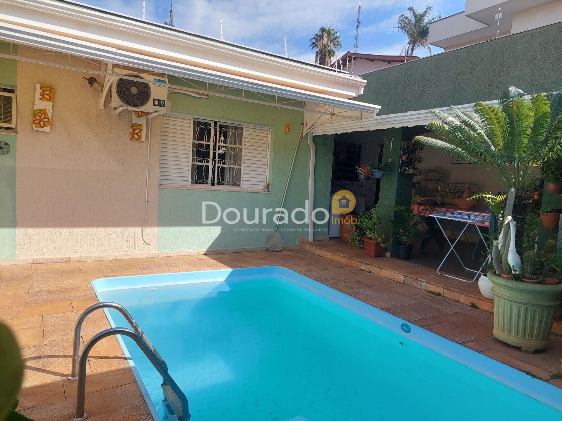 Oportunidade Imperdível! Casa Ampla com Lazer Privativo no Jardim N. S. de Fátima