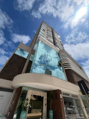 Apartamento à venda no bairro Fazenda em Itajaí no Edifício Lago Di Garda