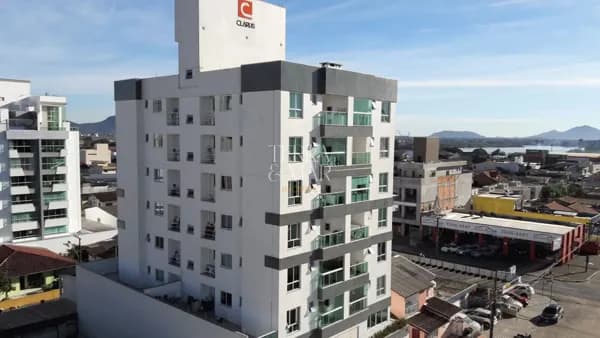Apartamento a venda no bairro São João em Itajaí no edifício Costa Sul