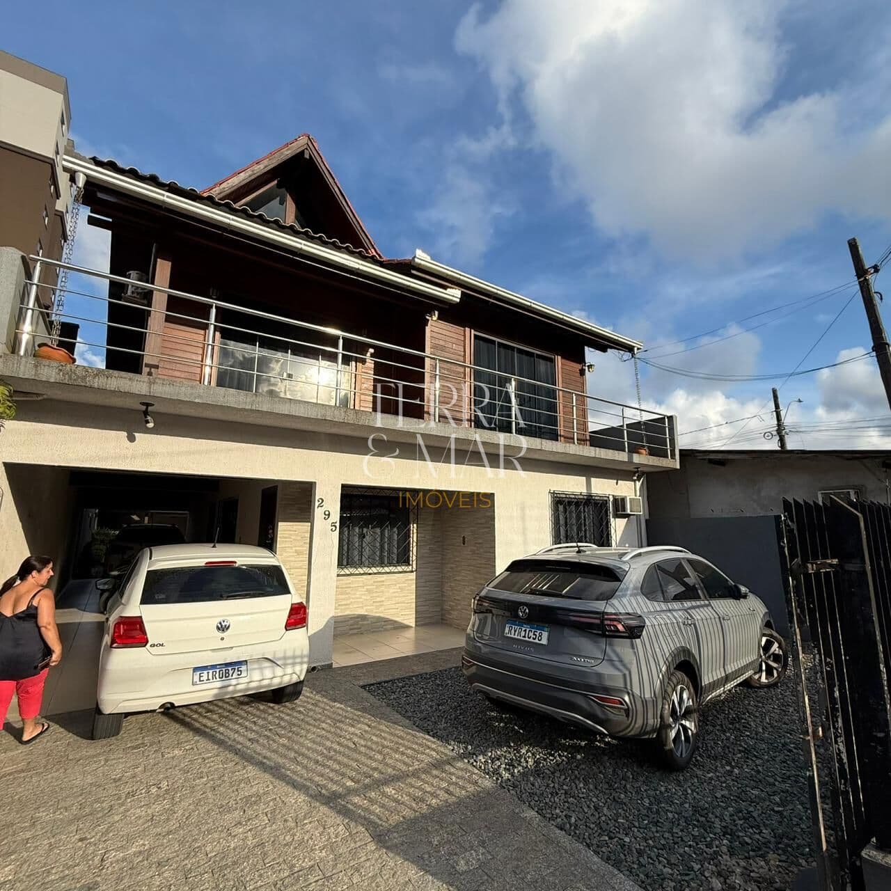 Casa a venda no bairro Cordeiros parte alta em Itajaí