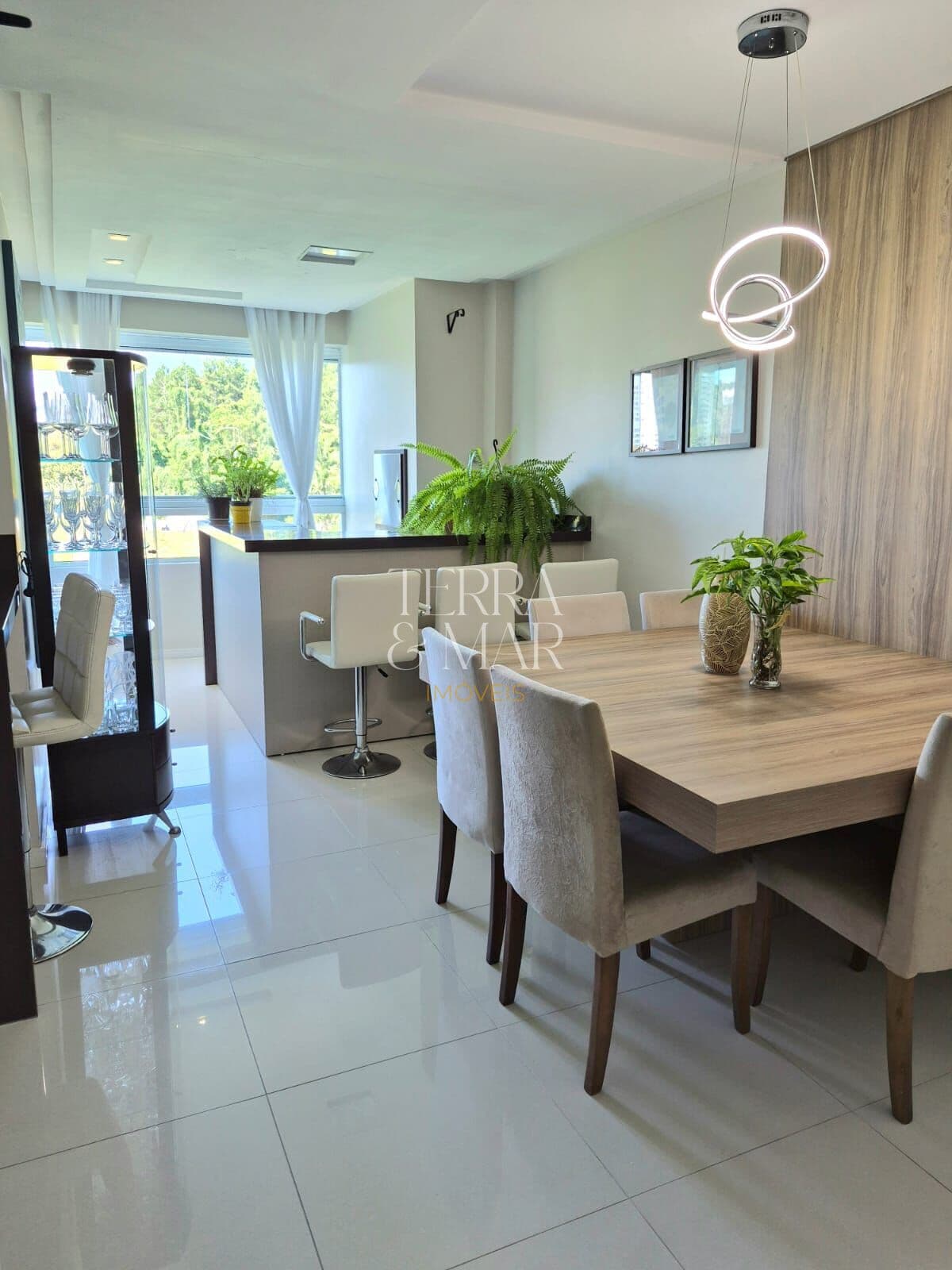 Apartamento diferenciado à venda no bairro fazenda em Itajaí no Residencial Vila do Verde
