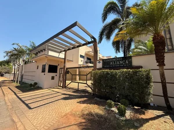 Sobrado Espetacular à Venda no Condomínio Aliança II– ARSE 14