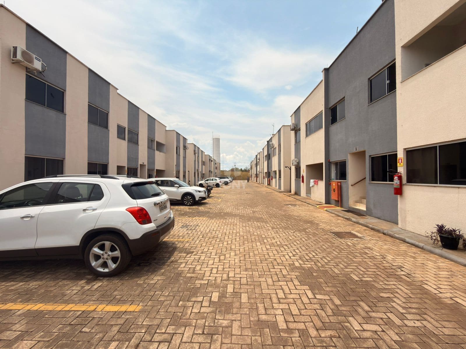Vendo Apto no Residencial Águas da Serra (405 Norte)