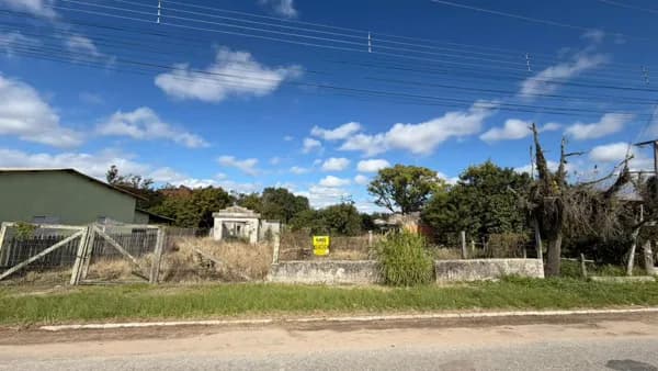 Lote/Terreno em Tapes - Centro