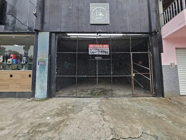 CASA E SALÃO COMERCIAL LOCAÇÃO